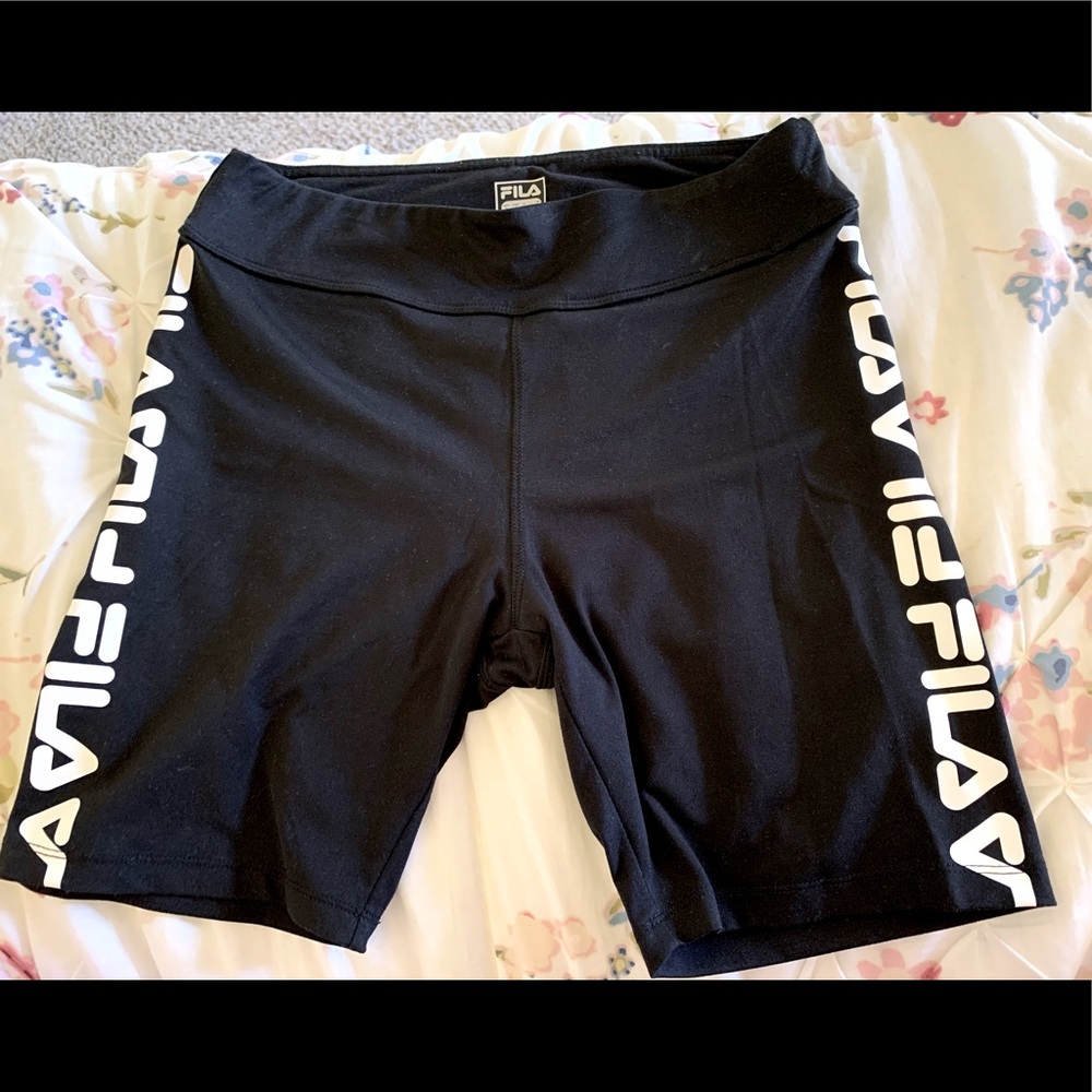 Fila Biker Shorts (M)